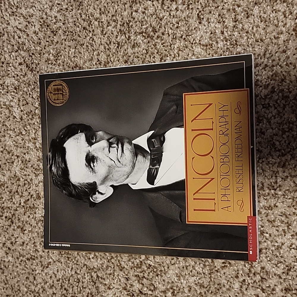 Lincoln: A Photobiographyby Russell Freedman